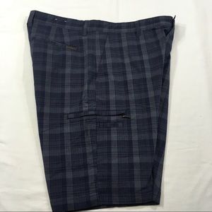 Men’s Greg Norman Tasso Ella golf shorts Sz 34 A8